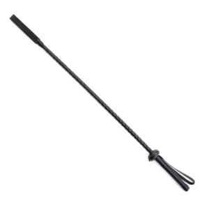 czarny sztywny bat 71 cm PCV erotyczny BDSM wytrzymały poręczny ergonomiczny gładki błyszczący intensywny dominujący praktyczny